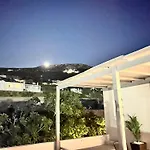 Aeolian Blu 9 Apartment *